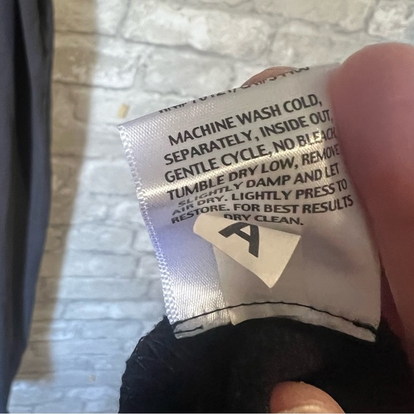 Eileen Fisher Women's XL Black Stretchy Viscose Straight Lego Pants. High Rise - Picture 8 of 9